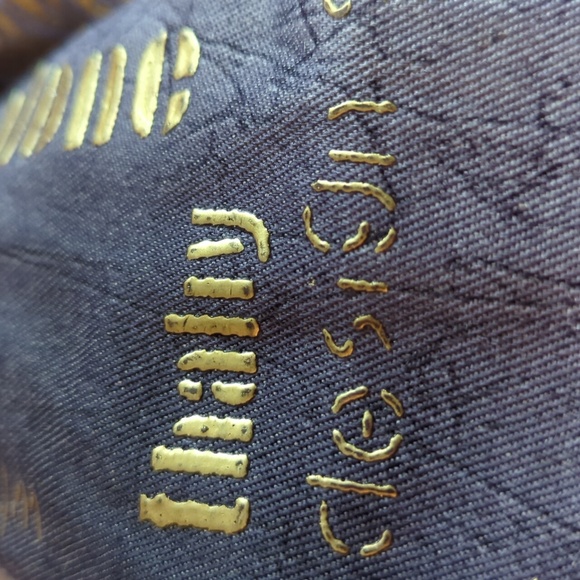 Blue and Gold Purse - Picture 5 of 7